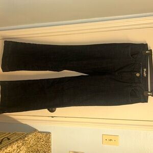 Wrangler trousers 9x34, dark wash. BRAND NEW CONDITION!!